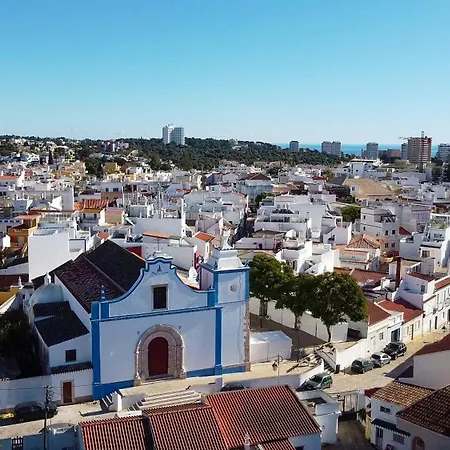 Apartamento T1 Em Com Piscina E Garagem A 10 Min Da Portimão