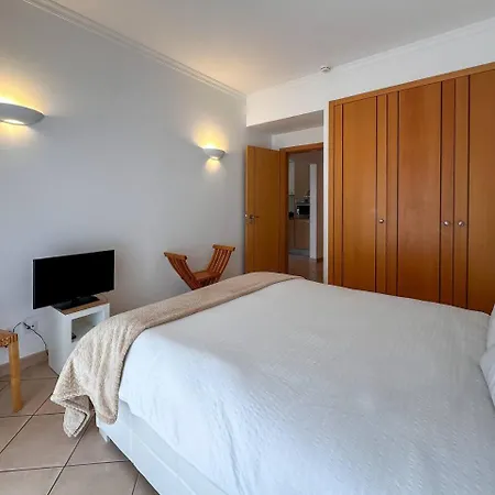 Portimao Sol, Praia E Lazer Com Garagem Apartamento *
