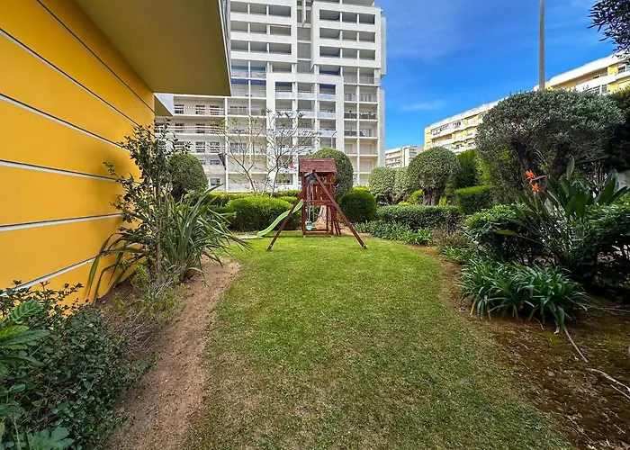 Portimao: Sol, E Lazer Com Garagem Apartmán Portimão