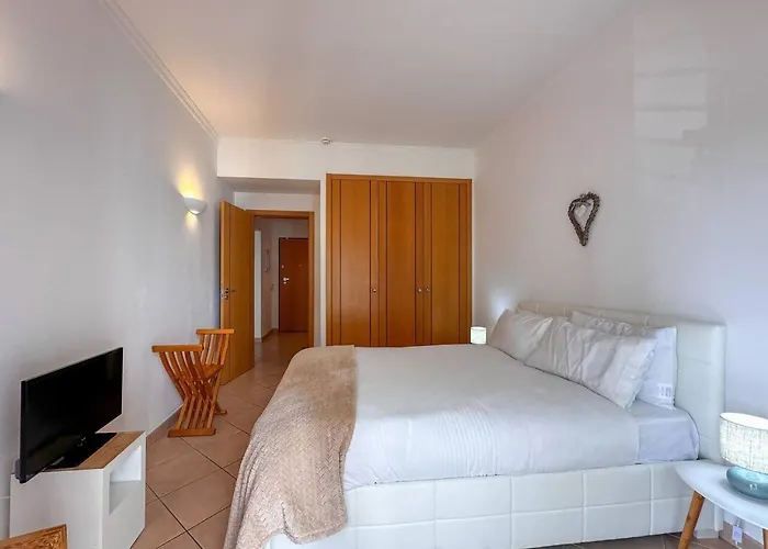 Portimao: Sol, E Lazer Com Garagem *