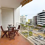 Portimao: Sol, E Lazer Com Garagem Apartment *